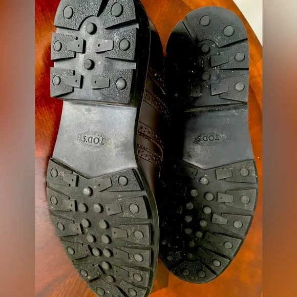 TODS Lace up in leather